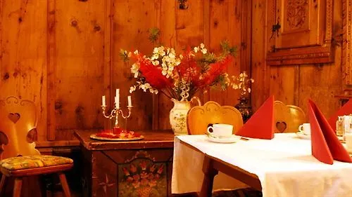 Oda ve Kahvaltı Heimgartl 3*