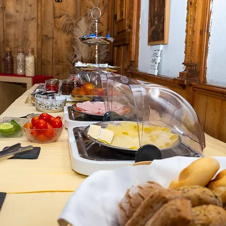 Heimgartl Couette-café 3*
