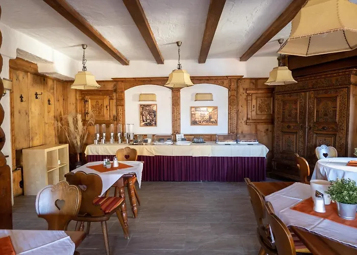 Heimgartl Bed & Breakfast 3*